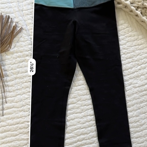 Lululemon Kids Black Capri Athletic Leggings Sz M - Picture 4 of 9